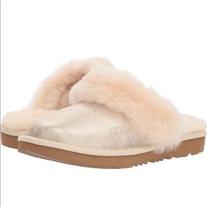 UGG “Cozy K II” Metallic Gold Slipper